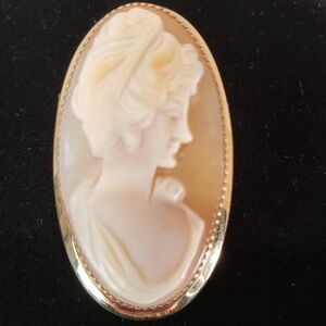 Vintage Catamore 12 Carat Gold Filled Cameo